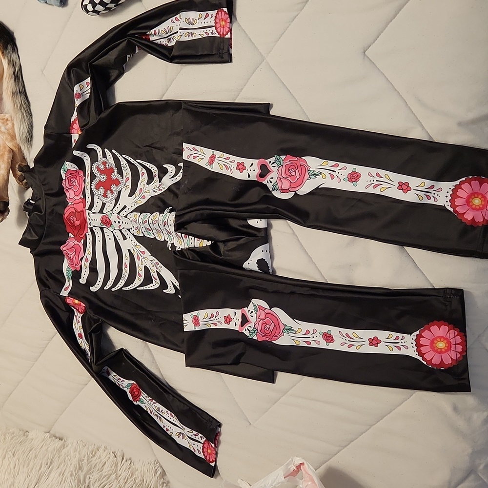 Kids Halloween Skeleton Body Suit  Size 13/14